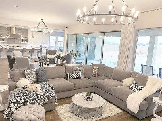Farmhouse Chandelier - Image 5
