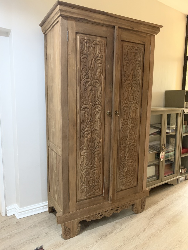 Carved Double Door Cabinet - Image 5